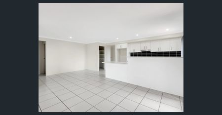 Perfect Home in Great Location - Photo 3