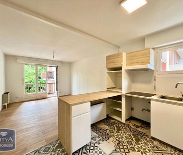 Location Appartement 2 pièces 47m² CHAMBERY 73000 - Photo 4