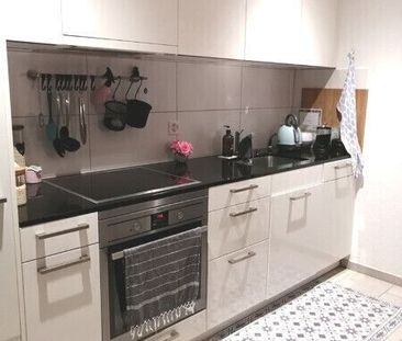 APPARTEMENT 21/2 PIÈCES À BENGLEN (ZH), MEUBLÉ, TEMPORAIRE - Foto 2