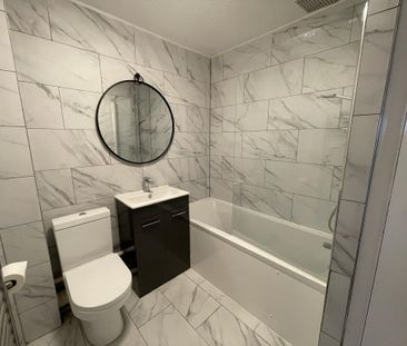 2 bedroom ground floor maisonette to rent - Photo 3