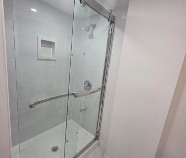 96 Angier Crescent #Basement - Photo 3