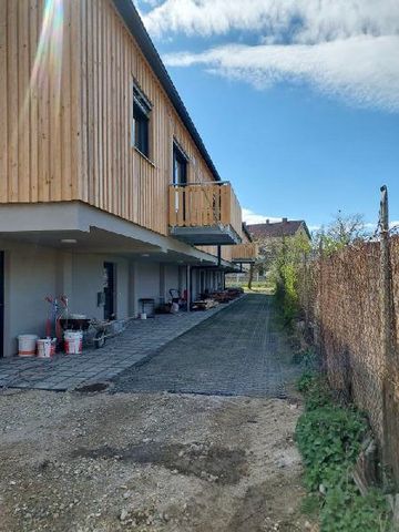 Moderne 3-Zimmer Mietwohnung mit Balkon und Parkplatz in Furth-Palt zu vermieten - Foto 2