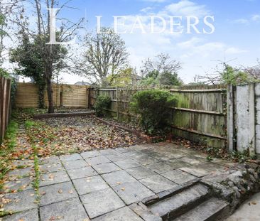 4 bedroom mid-terrace to rent Murillo Road, Lewisham, SE13 - Photo 3