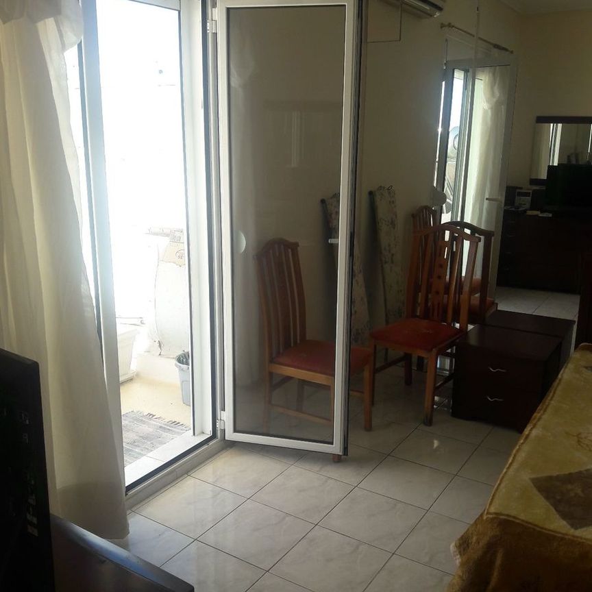 Studio/Γκαρσονιέρα για ενοικίαση Κέντρο (Νέος Κόσμος) - Photo 1