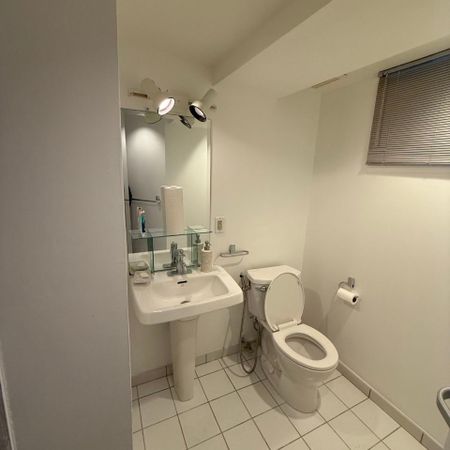 For Lease - 38 Fairfield Road Unit# Basement, Toronto, Ontario - Photo 4