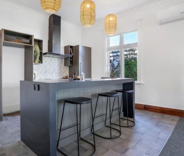 Easy Care Home - Photo 4