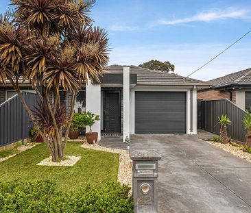 42 Wonganella Drive, Keilor East VIC 3033 - Photo 2