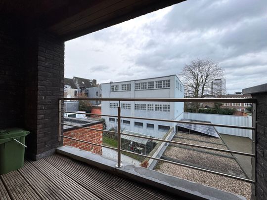 Te huur: éénslaapkamer appartement in centrum Aalst - Photo 1