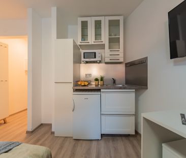 City-Residence: Modern möbliertes Einzimmerapartment in Sachsenhausen - Photo 1