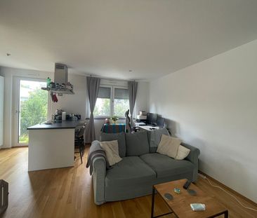 Moderne 2-Zimmerwohnung mit Balkon, EBK und TG-Stellplatz in guter ... - Photo 1