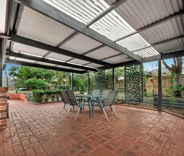 Comfortable and Convenient Location!! - Photo 6