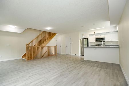 For Lease - 370 Fisher Mills Road Unit# 63, Cambridge, Ontario - Photo 3