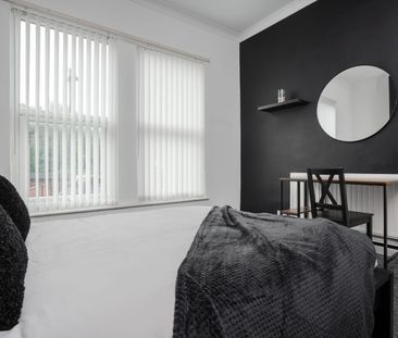 Room in a Shared House, Garmoyle Road, L15 - Photo 5