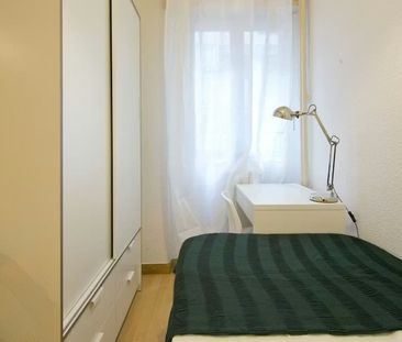 Calle Nez Morgado, Madrid, Community of Madrid 28036 - Photo 2