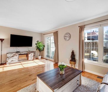 For Lease - 2232 Upper Middle Road Unit# Unit - 4, Burlington, Ontario - Photo 4