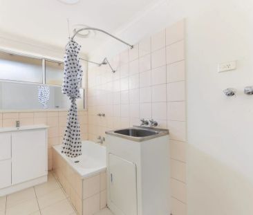 Convenient and comfortable living in Central Dandenong - Photo 6