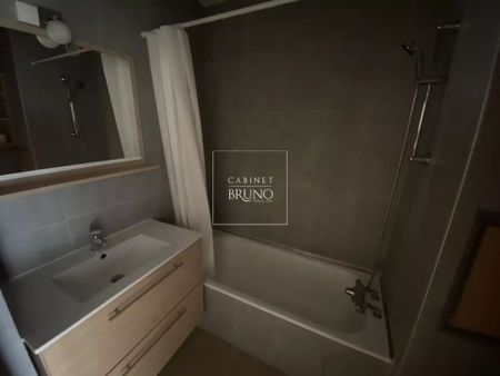 Location Appartement 1 pièce 20m² LE CANNET 06110 - Photo 4