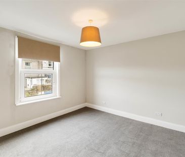 Fairfax Terrace, Plymouth - Photo 3