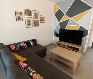 chambre meublé en coloc dans maison avec jardin - Photo 2