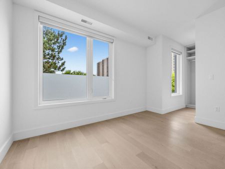 For Lease - 909 Castlefield Avenue Unit# 2, Toronto, Ontario - Photo 5