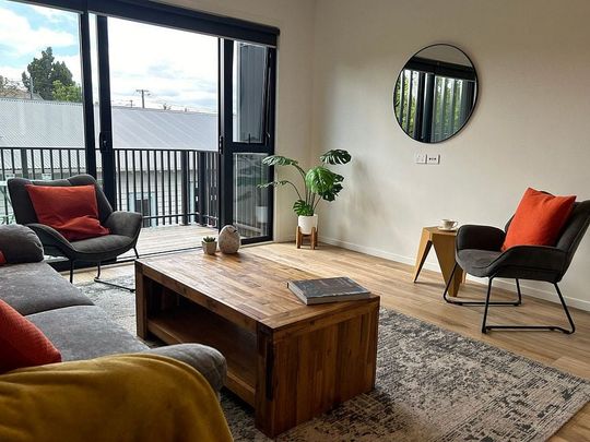 Stylish & Fully Furnished Co-living - Photo 1