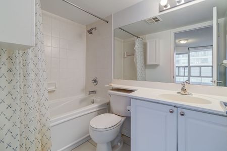 For Lease - 33 Elm Drive Unit# 1604, Mississauga, Ontario - Photo 5