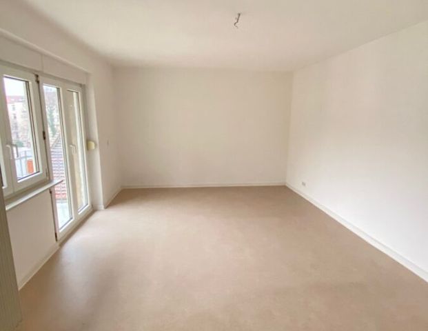 Renovierte 3 ZKB mit Balkon in Stadennähe - Foto 1