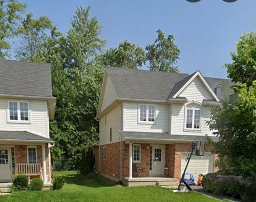 For Lease - 811 Silverfox Crescent, London North, Ontario - Photo 1