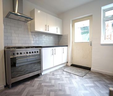 Firtree Shildon County Durham - Photo 5