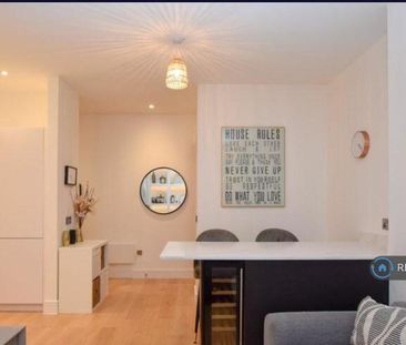 2 bedroom flat to rent - Photo 3