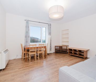 1017L West Pilton Rise, Edinburgh, EH4 4UQ - Photo 3