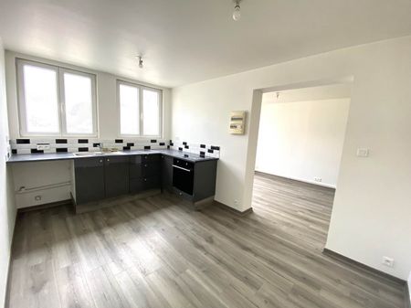 Location Appartement 3 pièces 80m² - Photo 4