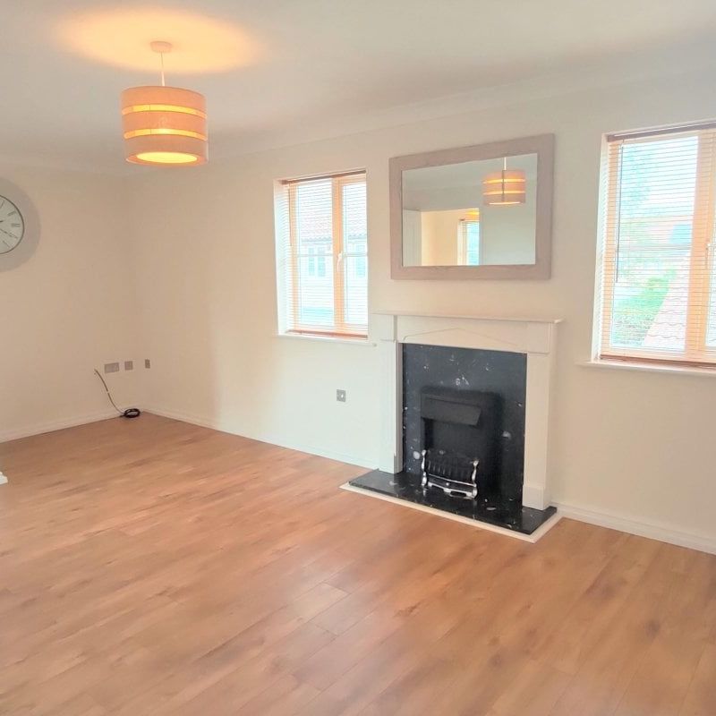 Myrtle Close, BURY ST. EDMUNDS - Photo 1