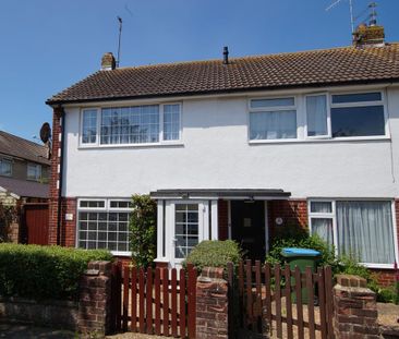 2 bedroom semi-detached house to rent - Photo 3