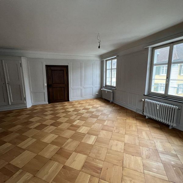 Altstadtwohnung in historischem Gebäude - Photo 1