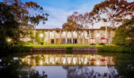 Single Room Catered - Photo 3