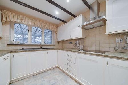 Nursery Grove, Kilmacolm, PA13 - Photo 2