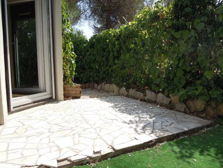 Location Appartement 2 pièces 47m² MONTPELLIER 34090 - Photo 5