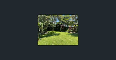 Charming 4-Bedroom Home in a Highly Sought-After Location - Photo 2