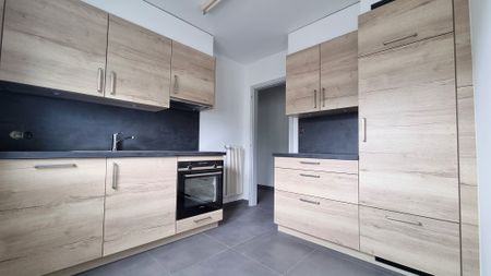 Appartement rénové de 3.5 pièces au rez-de-chaussée à Bassecourt - Photo 2