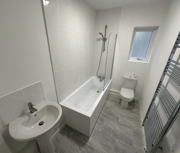 New Road, Great Yarmouth, Catfield - Photo 5