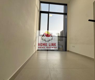 Luxury 3 BHK Townhouse in gated community - Photo 5