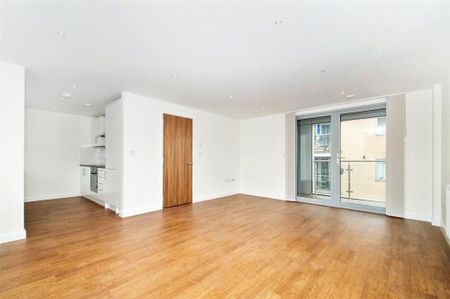 3 bedroom apartment to rent - Photo 2