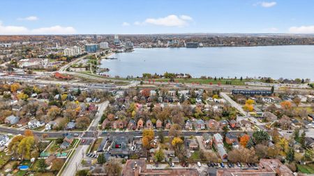 For Lease - 114 Burton Avenue, Barrie, Ontario - Photo 2