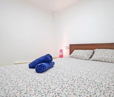 Apartamento de alquiler en Sant Pere, Sta. Caterina i la Ribera - Photo 1