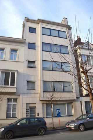 Gemeubeld appartement met 2 slaapkamers en bureel! - Foto 2