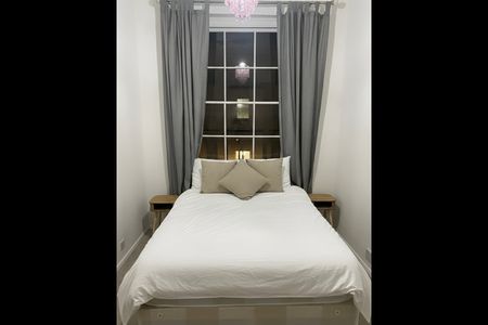1 Bed Flat, Gloucester Terrace, W2 - Photo 2