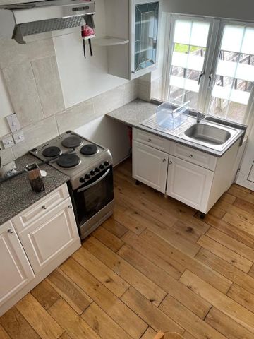 1 bedroom end of terrace house to rent - Photo 5