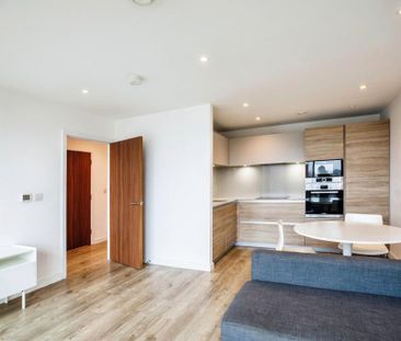 1 bedroom flat to rent - Photo 2