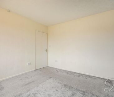 3 bedroom - Photo 5
